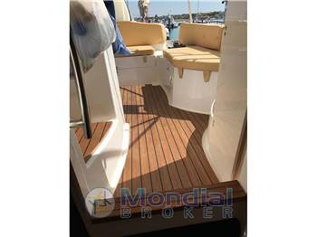 Marinello 26 cabin
