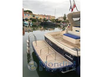 Cantiere Navale del Tirreno Cayman 38 /40 Cayman 38 Walkaround