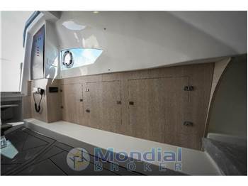 OROMARINE C 38  Custom Edition