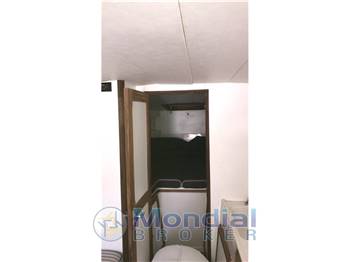 TORNADO TORNADO 38 Flush Deck - Natante