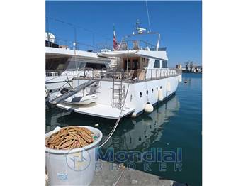 Cantieri Navali del Tigullio Castagnola 21 metri