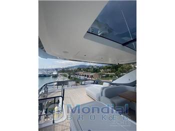 Azimut Yachts Fly 72