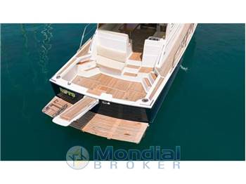 Grand banks Eastbay 43