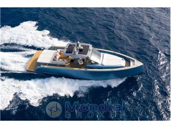 Pardo yachts Walkaround 50