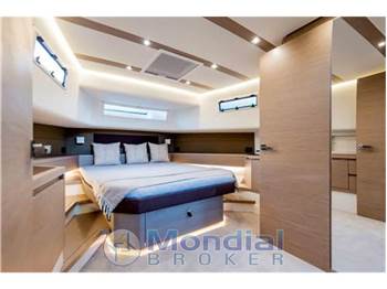 Pardo yachts Walkaround 50
