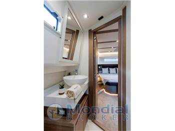 Pardo yachts Walkaround 50