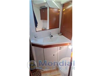 Beneteau Oceanis 54