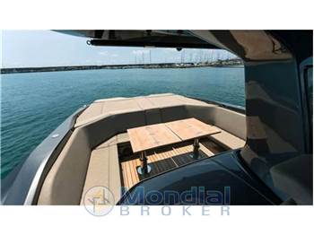 Sacs marine Strider 15