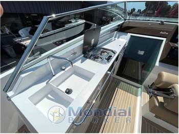 Delta powerboats 33 open
