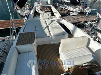 Sealine F 42.5