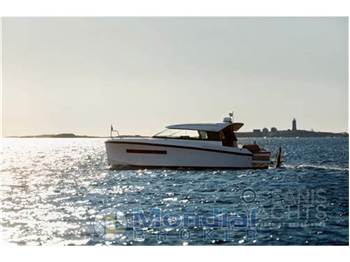 Delta powerboats 33 coupé
