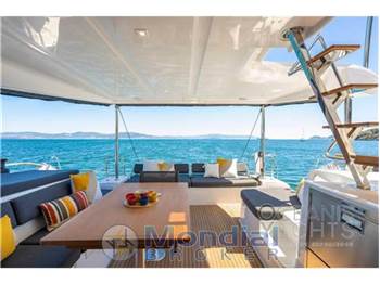 Lagoon 43