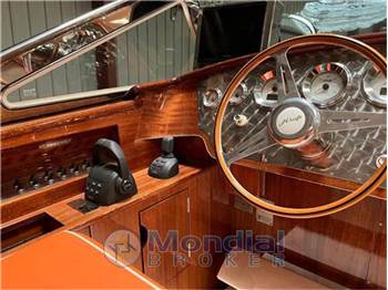 J craft Torpedo 42