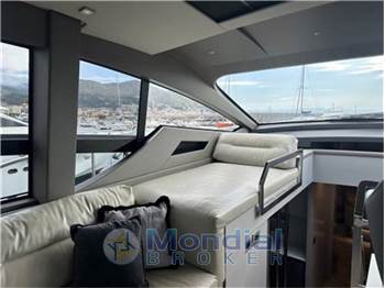 Pershing 7x
