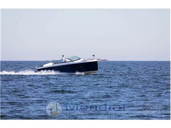 Delta Powerboats 33 Open