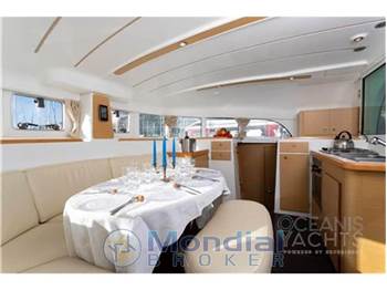 Lagoon 380 s2 premium