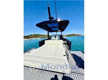 Virtue yachts V10 top