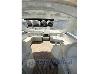 Pershing 54
