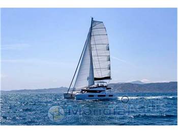 Lagoon 51