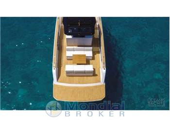Pardo yachts Walkaround 38
