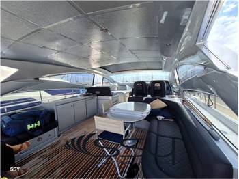 PERSHING 56