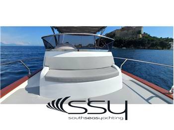 CANTIERI TIRRENIA gozzo VIVEUR 28 CABIN