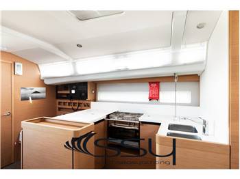 JEANNEAU SUN ODYSSEY 440