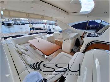 UNIESSE 48 HARD TOP