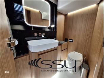 RIZZARDI IN SIX / INSIX