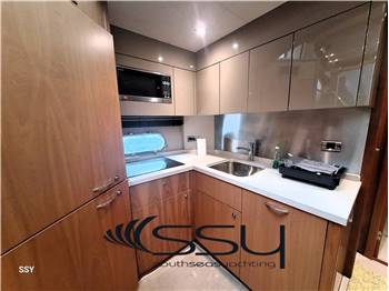 SUNSEEKER PREDATOR 64