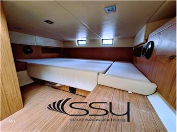 SACS STRIDER 15