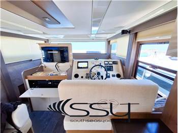 CRANCHI T43 Eco Trawler