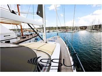 JEANNEAU 64