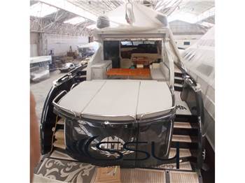 SUNSEEKER PREDATOR 64