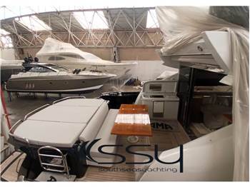 SUNSEEKER PREDATOR 64