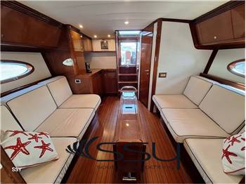 CAMPER & NICHOLSONS ENDEAVOUR 42