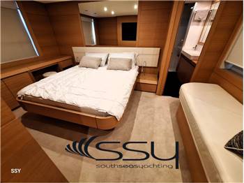 PERSHING 64