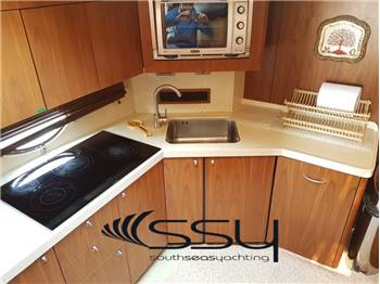 SUNSEEKER PREDATOR 72