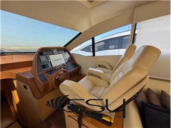 PERSHING 64