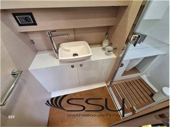 SACS REBEL 47