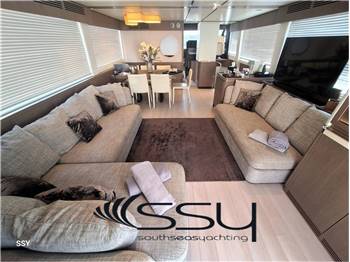 AZIMUT MAGELLANO 66