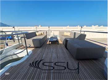 AZIMUT MAGELLANO 66