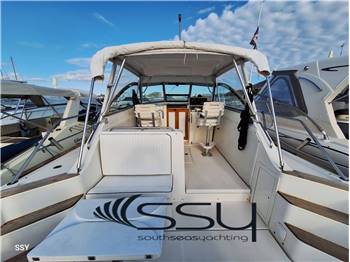 SABRELINE 36 Express Cruiser