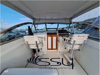 SABRELINE 36 Express Cruiser