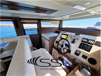 CRANCHI T43 Eco Trawler