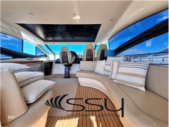 PERSHING 62 HT