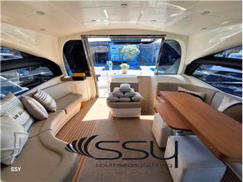 PERSHING 62 HT