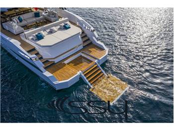 ARCADIA YACHTS SHERPA 80 XL