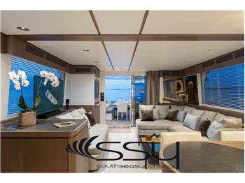 AZIMUT MAGELLANO 66