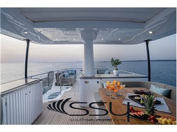 AZIMUT MAGELLANO 66